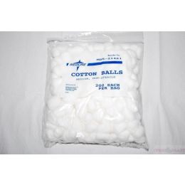 Cotton Balls (medium/non-sterile/200 per bag)